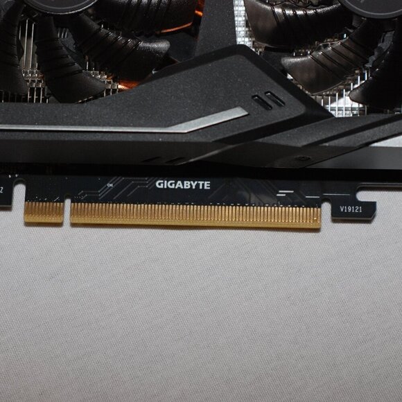 GPU Gigabyte 1660 Super 6gb Tri-Fan Graphics Card Nvidia - Picture 4 of 9